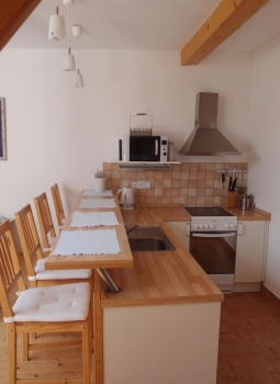 Penzion Chalupa Pohádka - apartmán Nebe - kuchyňský kout s jídelnou