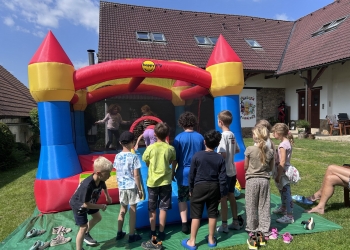 Školy v přírodě, adaptační kurzy